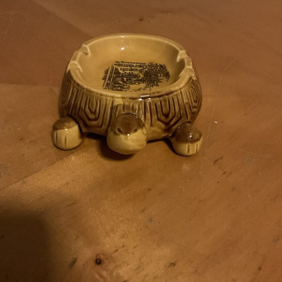 Vintage Turtle Ashtray Busch Gardens Williamsburg, VA - Picture 3 of 6